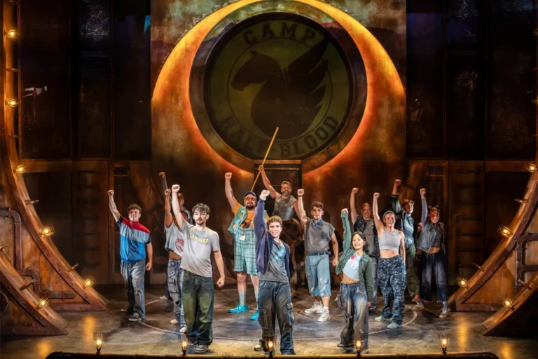Musical “Percy Jackson – O Ladrão de Raios” chega ao Brasil em 2026