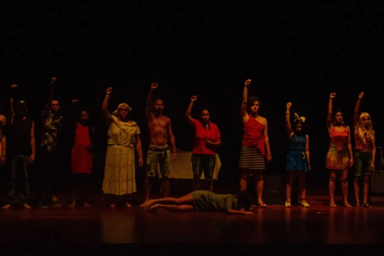 Inscrições abertas para bolsas de estudo no Curso de Teatro do Centro Cultural Ensaio