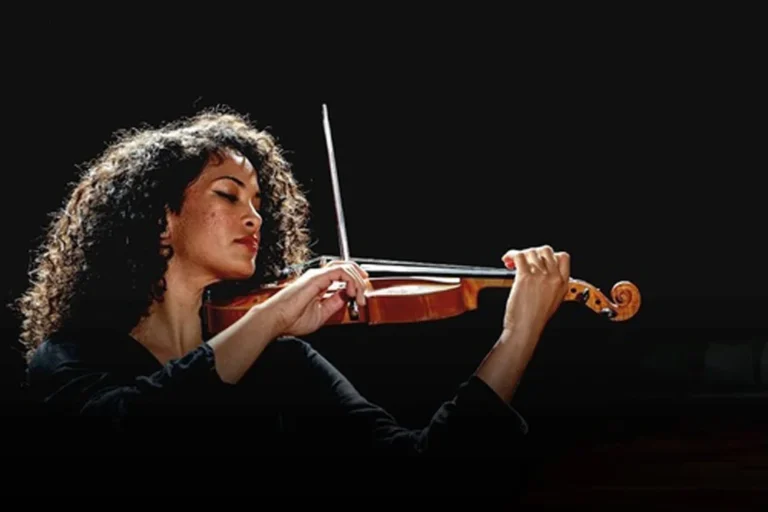 Estão abertas as inscrições para aulas gratuitas de música da Fundação Theatro Municipal