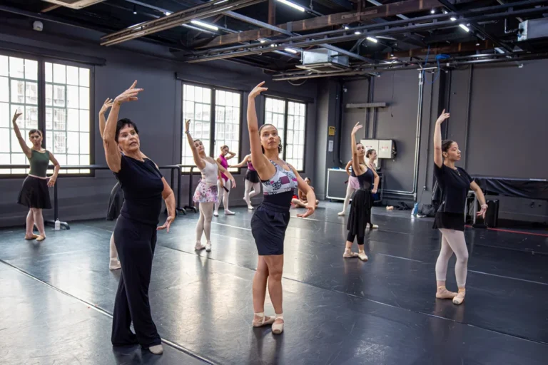 São Paulo Escola de Dança abre inscrições para curso de direção e criação coreográfica