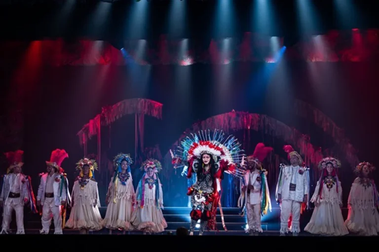 “Fafá de Belém, O Musical” estreia em São Paulo, no Teatro Claro+