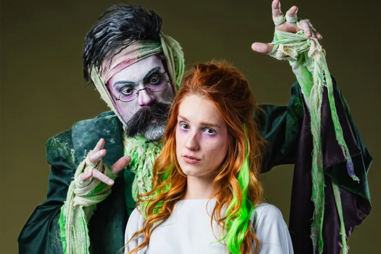 “O Fantasma de Friedrich – Uma Pop Ópera Punk” estreia em São Paulo