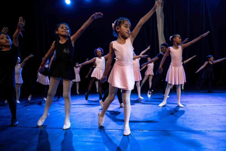 Centro Cultural Arte em Construção abre inscrições para Oficina de Ballet Infantil gratuita em Cidade Tiradentes