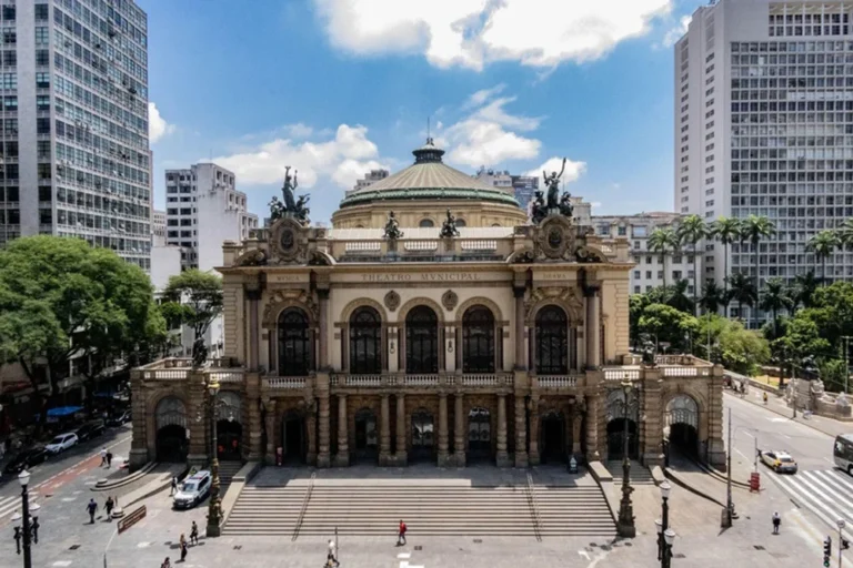 Theatro Municipal de São Paulo celebra 115 anos com concertos gratuitos